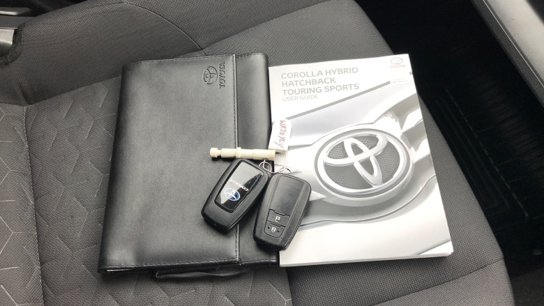 Toyota Corolla 1.8 VVT-i Hybrid Design 5dr CVT Hybrid Hatchback